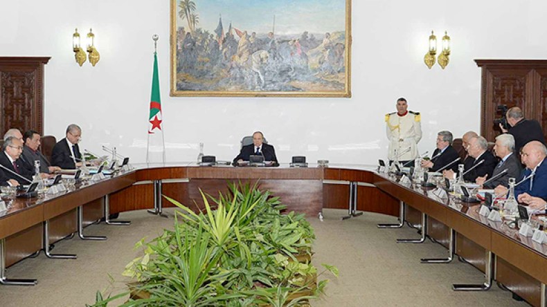 21 ضريبة جديدة.. و19 بالمئة tva على كلّ السلع والخدمات