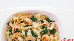 رشتة بالفطر والدجاج