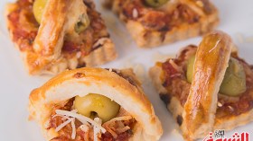 مملحات بالطماطم والزيتون