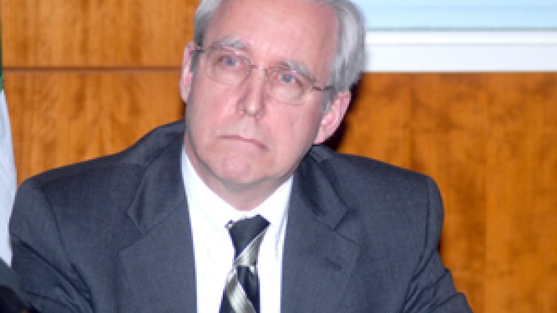 الجزائر ليست بمعزل عن ما يجري في البلدان العربية ولابد من إصلاحات