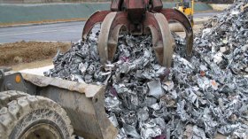 لا تصدير لنفايات الحديد وغير الحديد لسابع عام