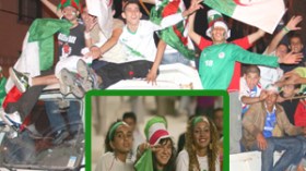 الجزائريون  يحضرون  لاكتساح  الشوارع  بعد  فوز  الخضر  بكل  مباراة