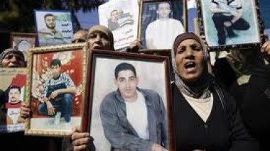 Des juristes appellent à la libération “immédiate” des détenus politiques dans les geôles israéliennes