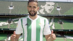 بودبوز سيحمل الرقم 10 مع بيتيس كما فعل مع الفرق الفرنسية