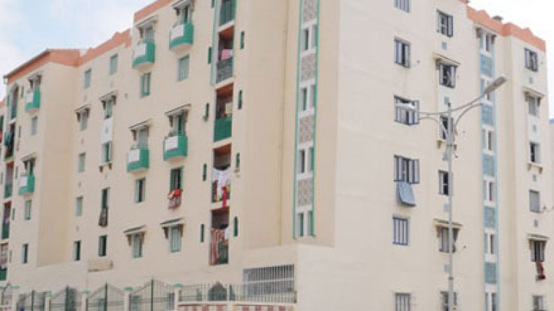 أثرياء يسحبون أموالهم من البنوك ويستثمرونها في العقار