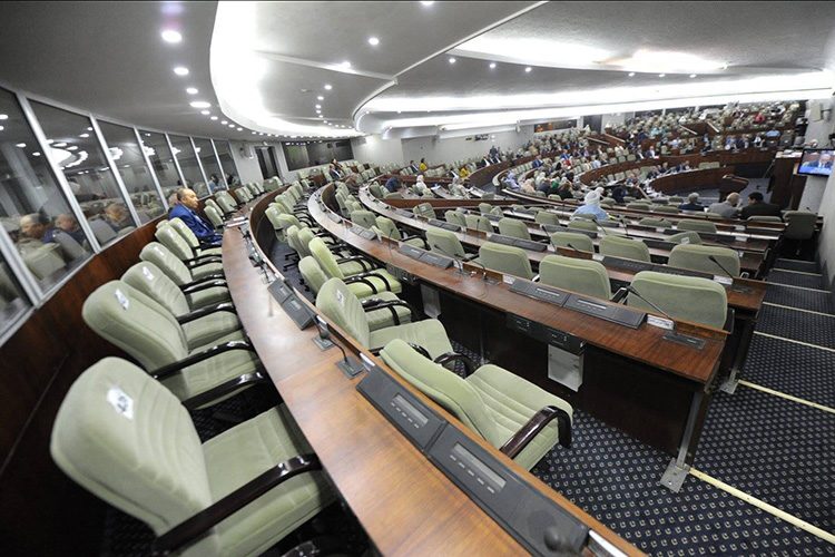 Les jours de la “chambre basse” du Parlement sont comptés!