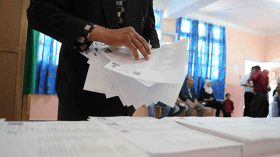 أحزاب تحتجّ على قرعة “الترتيب الوطني” للإنتخابات المحلية