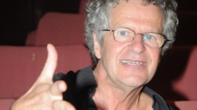 “اليمين المتطرف منعنا من العرض في المسارح الفرنسية لأنه يخاف التاريخ”