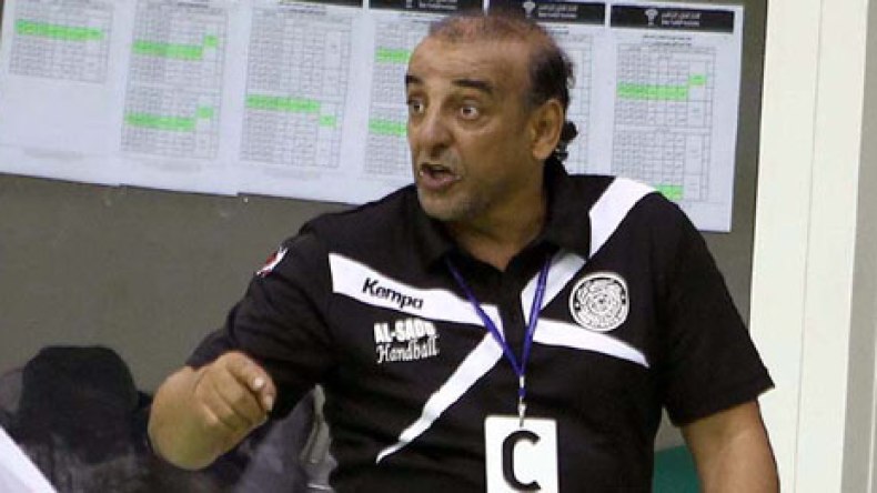 دراوسي يستقر بالجزائر ويطمح لتدريب الخضر