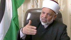إسرائيل تحقن صخور المسجد الأقصى بمواد كيميائية لتفتيتها