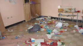 تخريب مدارس وملحقات إدارية واستعمال أسلحة بيضاء بمستغانم