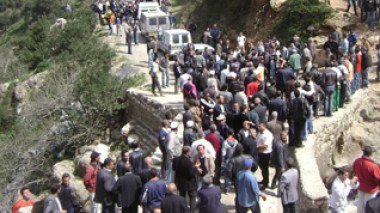 Marche « historique » aujourd'hui de 150 villages de Kabylie à Fréha pour exiger la libération du jeune Lounès enlevé par les terroristes