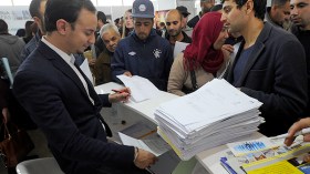 الحكومة “تفاوض” 1200 رجل أعمال لتوظيف 5 ملايين جزائري!