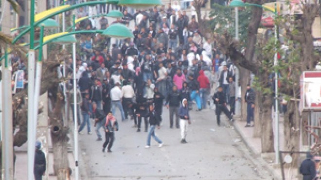 جرحى في مواجهات عائلية بقايس.. ومواطنو العقلة يشتكون من العصابات