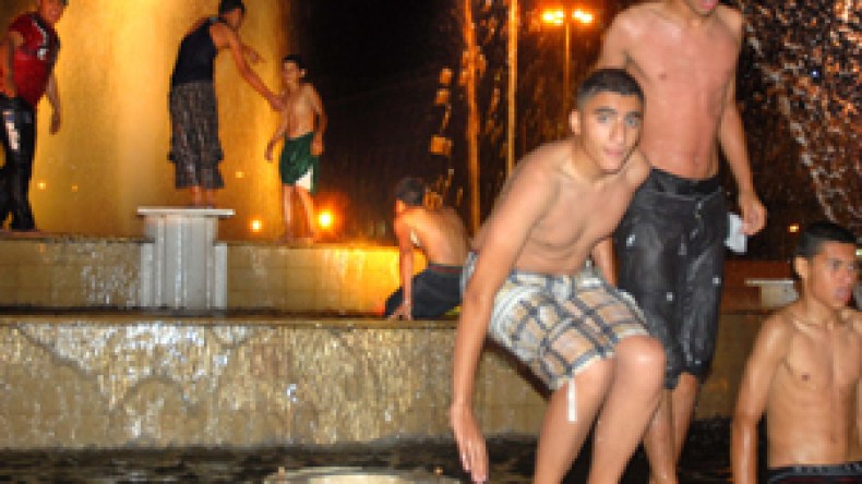 حرارة استثنائية ومختصون يحذرون من التعرض للشمس