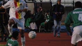 ڤانا وكمارا يجددان عقديهما مع النصرية