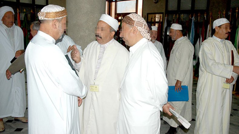 أئمة وشيوخ زوايا يجتمعون هذا الأحد لمناقشة “نداء الإنتخابات”