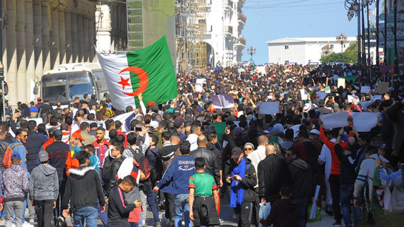 وزير الداخلية: الأمن رصد محاولات خطيرة استهدفت الحراك