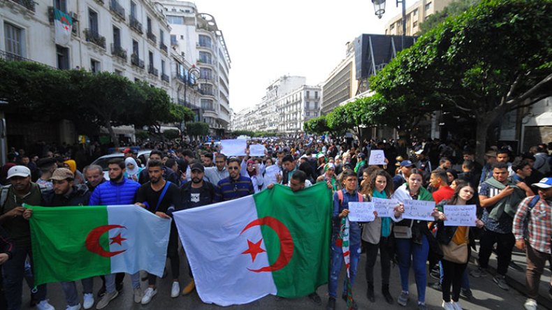 شعارات التعدد في الوحدة