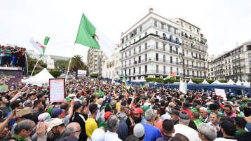 المسروقات بعد العصابات!