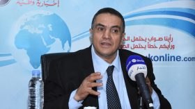 لا طائل من حل البرلمان وأزمة النفط قد تكون نعمة على الجزائريين