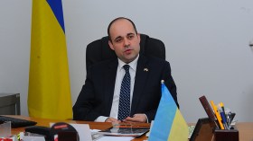 1100 جزائري يدرسون بجامعاتنا.. أعشق القرآن والعربية لغة العلم