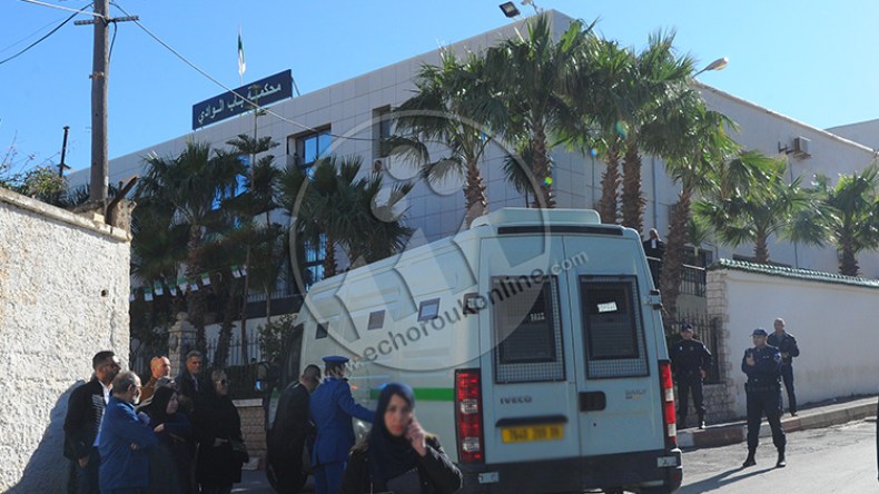 هيئة الدفاع عن الصحفي عدلان ملاح تنسحب وتحذر