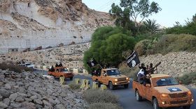 “داعش” يخفض الرواتب في سوريا والعراق ويزيدها في ليبيا