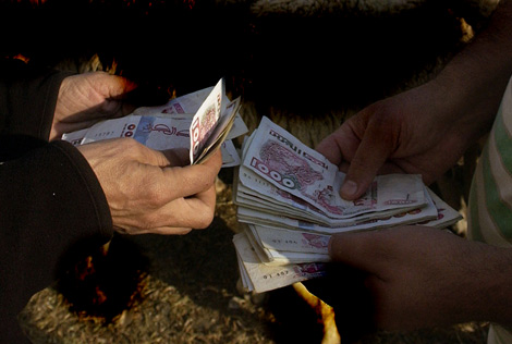 Cars' Brands, Properties' Number to Determine Wealthy People in Algeria