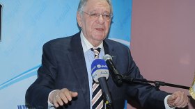 ولد عباس: أنا أمين عام للأفلان إلى غاية 2020