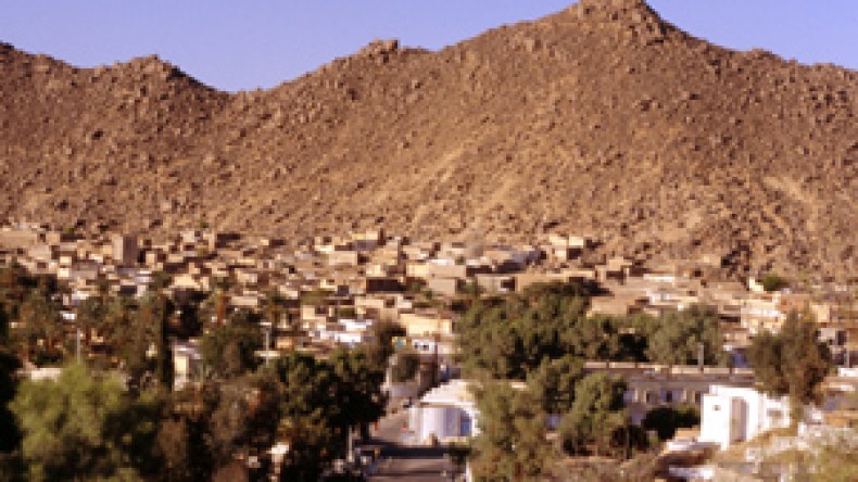 اختطاف  سائحة  إيطالية  جنوب  جانت