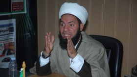 “سنحافظ على المرجعية الدينية لتجنيب الجزائر الربيع العربي”