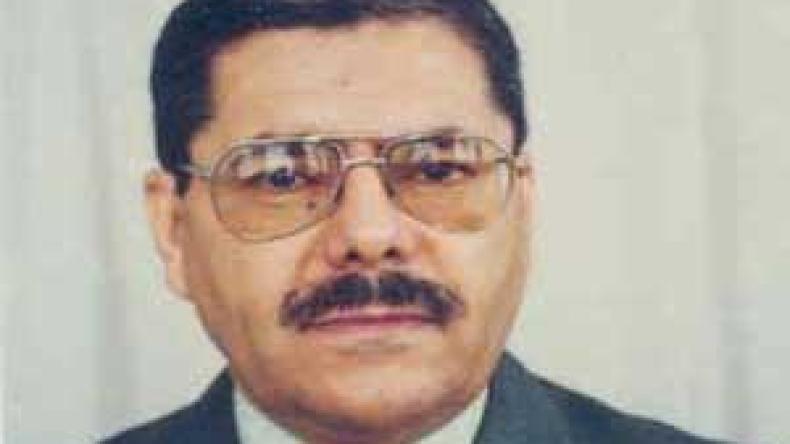 وزير الشباب والرياضة يمنح مليار سنتيم للوفاق