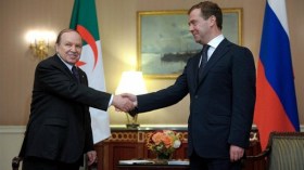 ميدفيديف: مستعدون لدعم الصناعة النووية الجزائرية