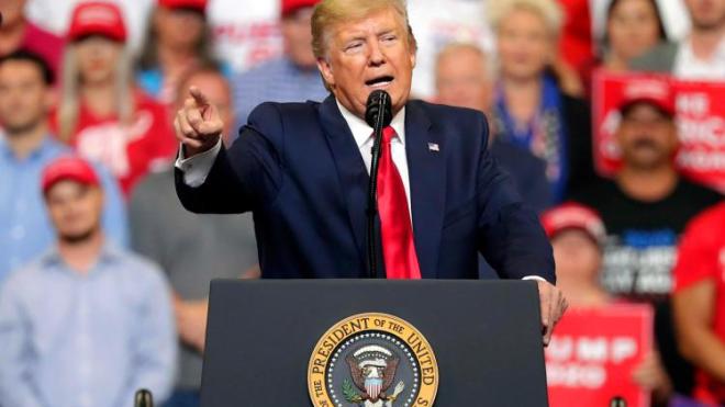 ترامب يعرض نفسه كوسيط بين تركيا والأكراد