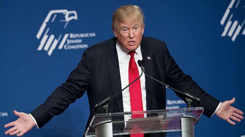 دونالد ترامب يدعو إلى منع المسلمين من الدخول إلى أمريكا