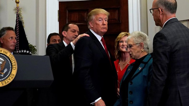 ترامب يعلن موقفه من الاتفاق النووي مع إيران