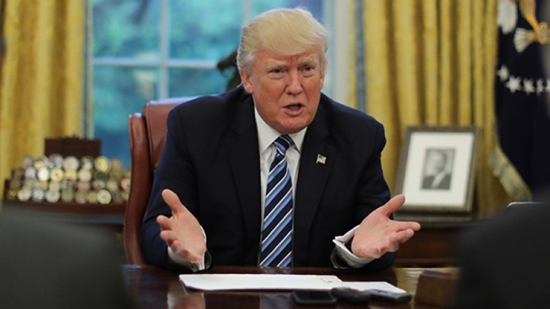 ترامب: أمريكا تخسر أموالاً هائلة للدفاع عن السعودية