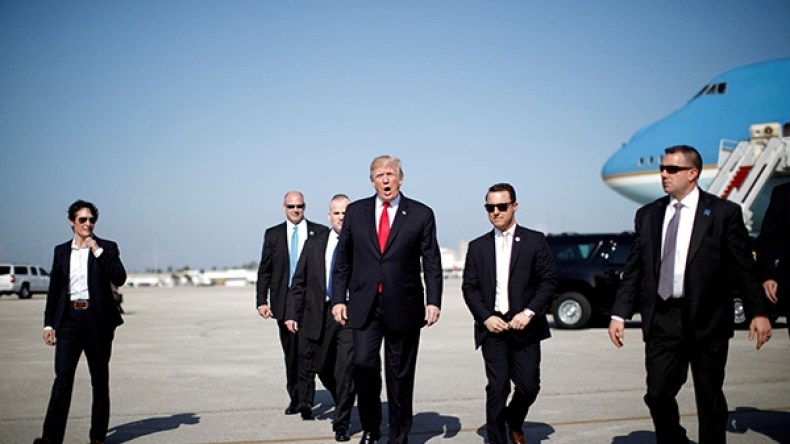 ترامب يهدد بوقف المساعدات الأمريكية للفلسطينيين