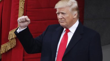 ترامب.. الرئيس الخامس والأربعون لأمريكا