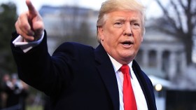 ترامب يعلن عن قائمة الفائزين بجوائز “الأخبار المزيفة”