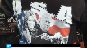 دونالد ترامب يلقي خطاباً أمام تجمع لعشاق الدراجات النارية