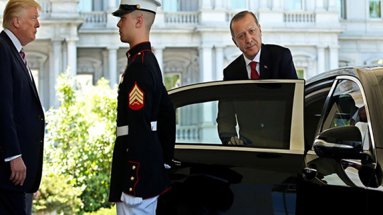 اشتداد الخلاف بين تركيا وأمريكا