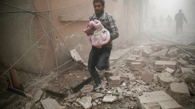 مقتل ثمانية مدنيين في قصف للنظام قرب دمشق