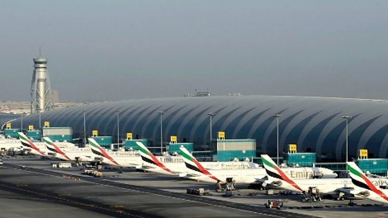 مطار دبي الدولي يحصل على جائزة الريادة في الشرق الأوسط