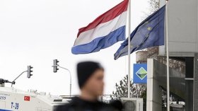 هولندا تسحب سفيرها من تركيا
