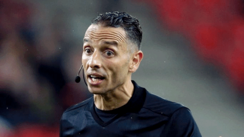 حكم من أصول جزائرية في مونديال الأندية