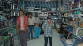 ماركات عالمية وسلع أصلية تحدث ثورة في نمط استهلاك الجزائريين