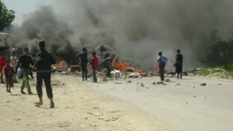 احتجاجات البطالين تنزلق إلى مسيرة غضب وأعمال تخريب بعنابة