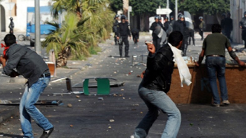 مختصون يحذرون من تكرار السيناريو التونسي في الجزائر